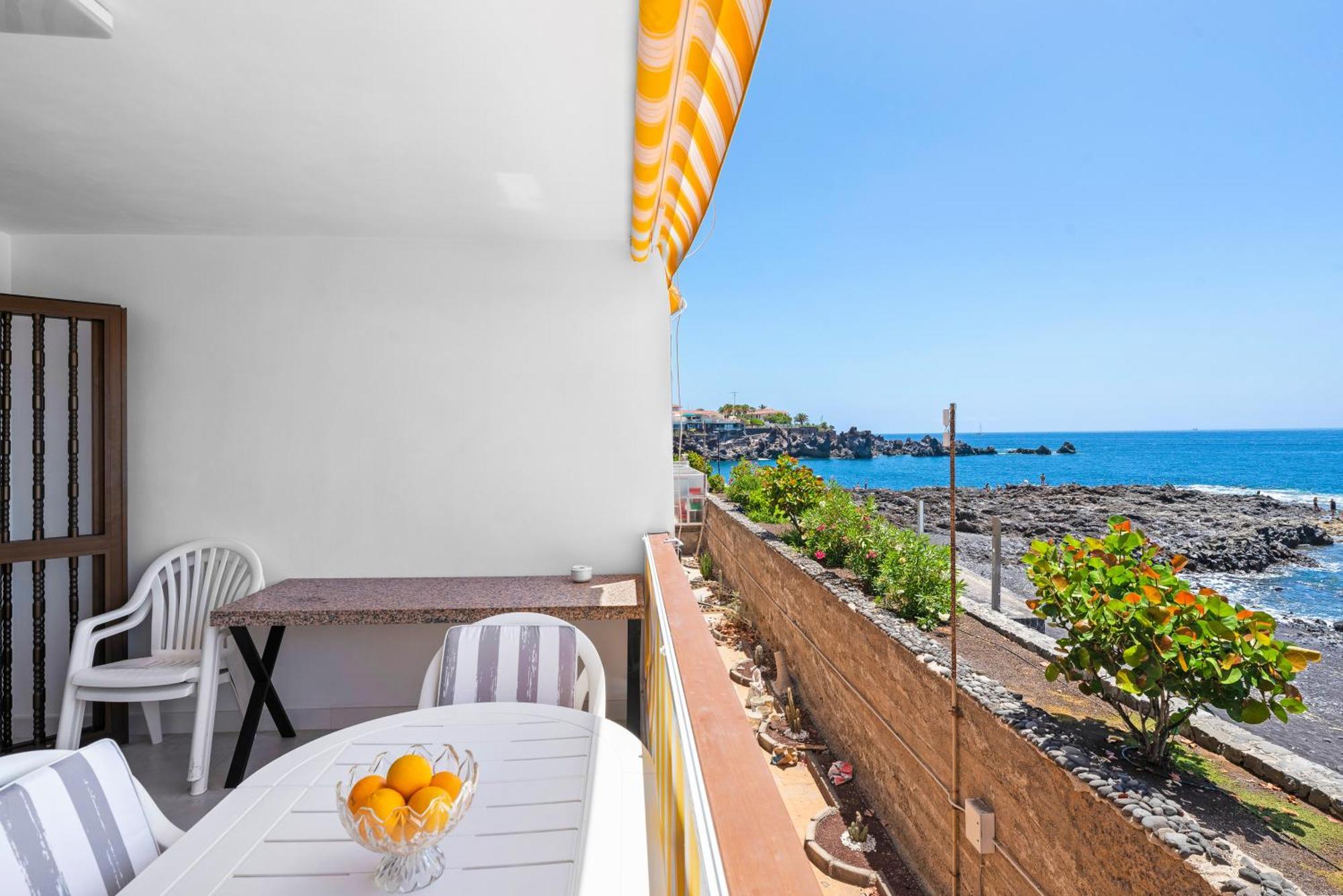 Neptuno Ocean View, Beach Line With Pool Puerto de Santiago  Bagian luar foto